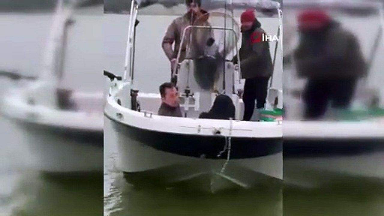 Terkos Gölü’nde can pazarı! Kano devrildi