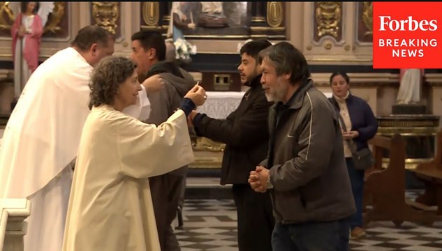 Argentinian Church Where Pope Francis Began Vocation Holds Mass After Pope's Passing