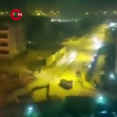 Avcılar’da panik anları... Okul inşaatı şantiyesinde işçi konteynerleri yandı!