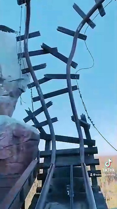 BROKEN ROLLER COASTER ‼️🤯 _shorts(360P) - video Dailymotion