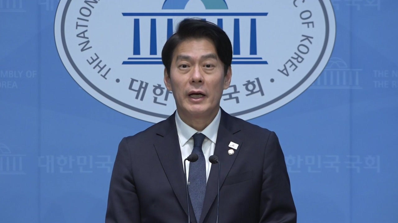 민주 "한 대행, 사실상 출마 의사 밝혀...당장 사퇴해야" / YTN