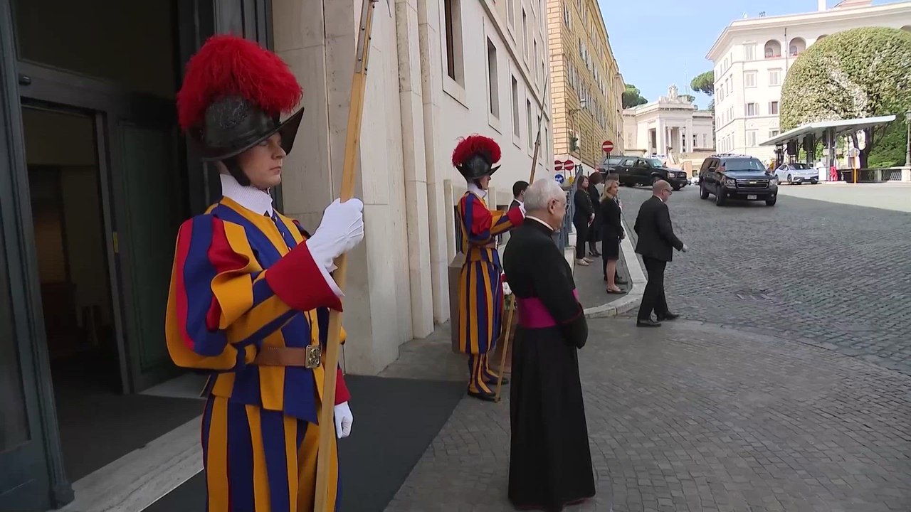 Vance Delivers Kind Message and Prayers to Pope Francis During Vatican Visit