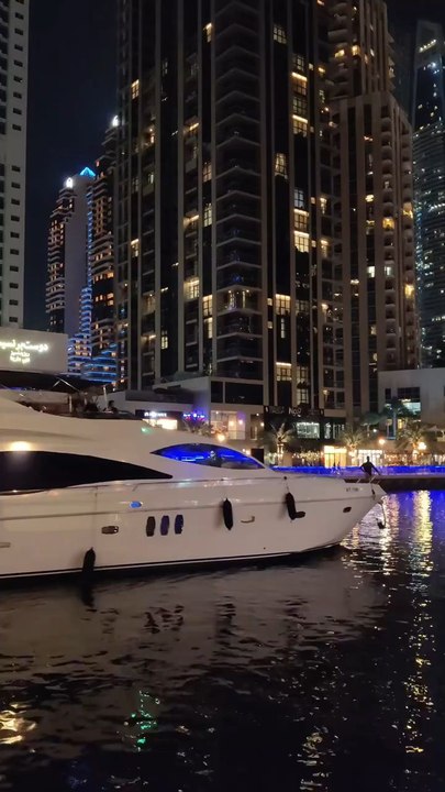 night vibes JBR Marina