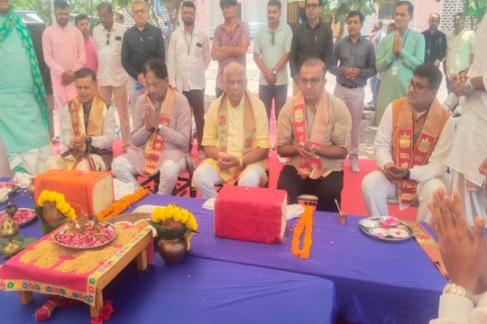 संस्कृत भाषा के ज्ञान और उसके प्रचार-प्रसार की आवश्यकता