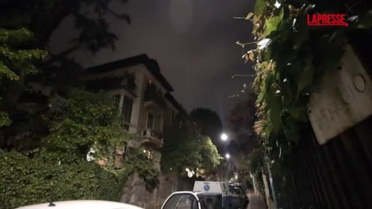 Omicidio a Milano, l'appartamento in zona Arco della Pace dove un ladro ha ucciso il domestico