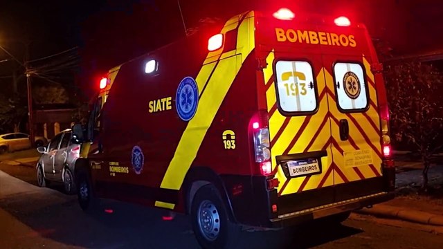 Idoso de 74 anos fica ferido ao sofrer queda no Bairro Santa Felicidade