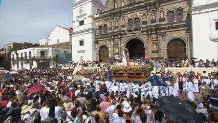 Más de 270 mil personas recorrieron los 7 templos del Casco Antiguo