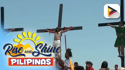 Taunang pagsasadula sa sakripisyo, pagpako sa krus, at kamatayan ni Hesus, isinagawa...