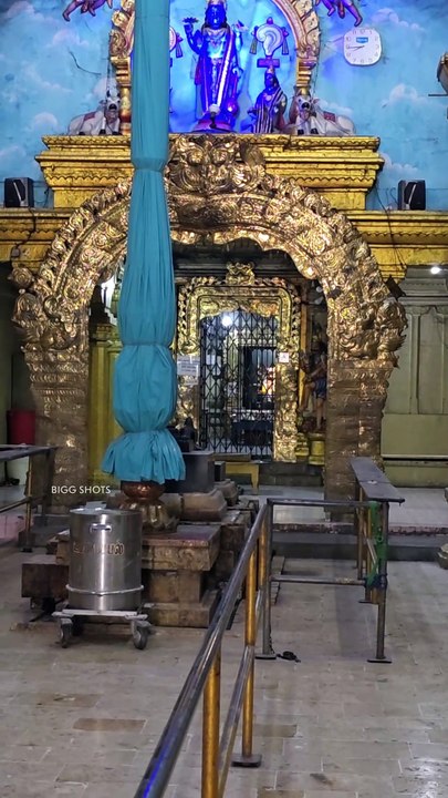 இங்க ஒரு குளத்து மண் தான் பிரசாதம்😱!! அது வேற எங்கயுமே கிடைக்காதாம்😳!! | வள்ளிபுர ஆழ்வார் கோவில் | Srilanka