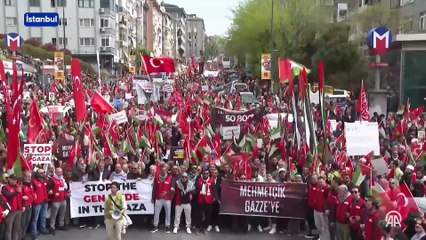 Üsküdar'da 'Gazze Ölüyor! Ayağa Kalk!' yürüyüşü düzenlendi