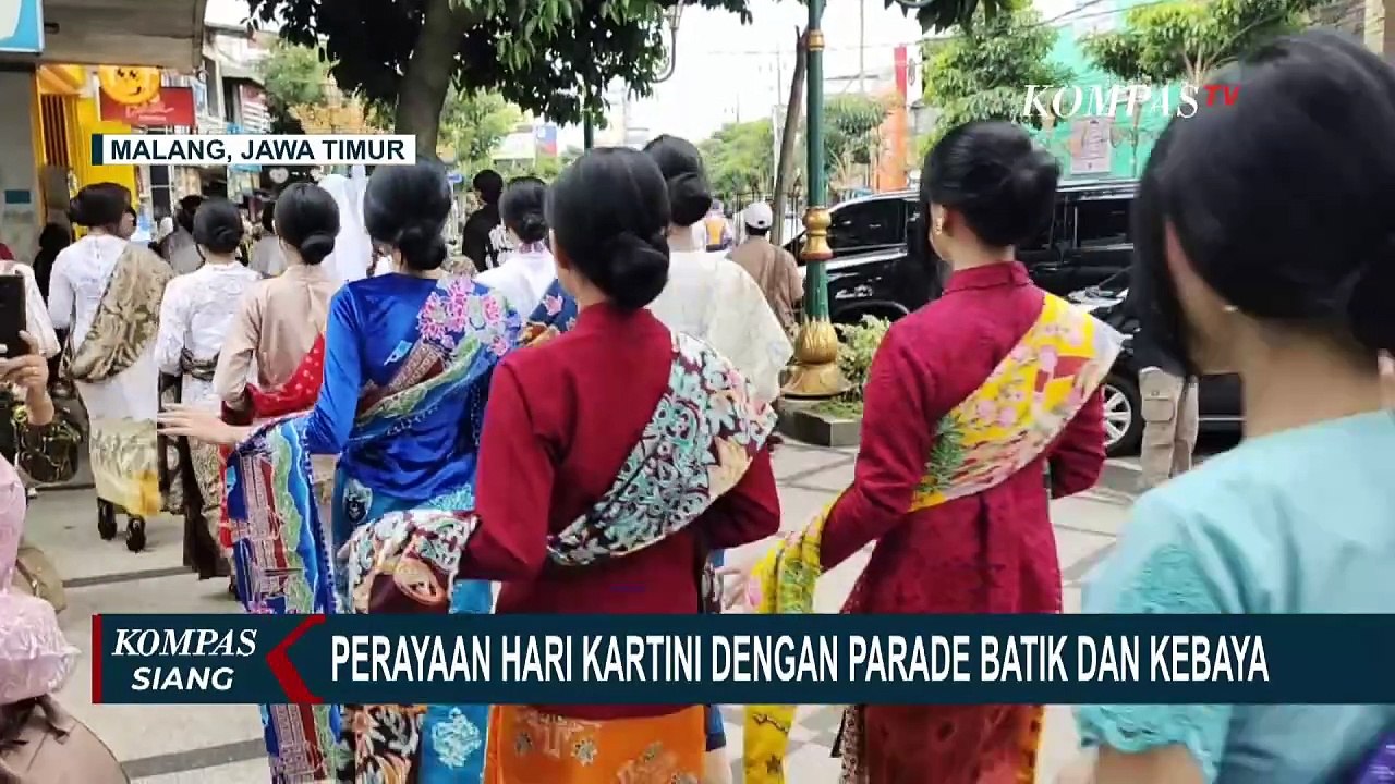 Lenggak-Lenggok Perempuan Lintas Usia Parade Kebaya dan Batik Peringati Hari Kartini di Malang