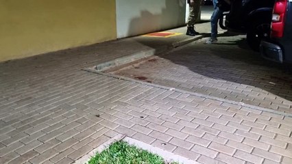 DJ faz live com venda de drogas e é preso durante festa em Cascavel