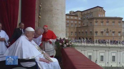 La última bendición del papa en publico antes de fallecer