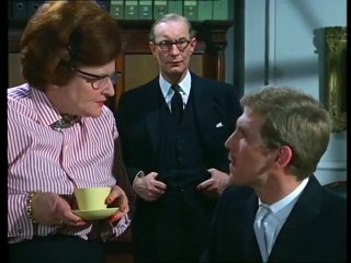 the great st trinians train robbery / 1966 movie