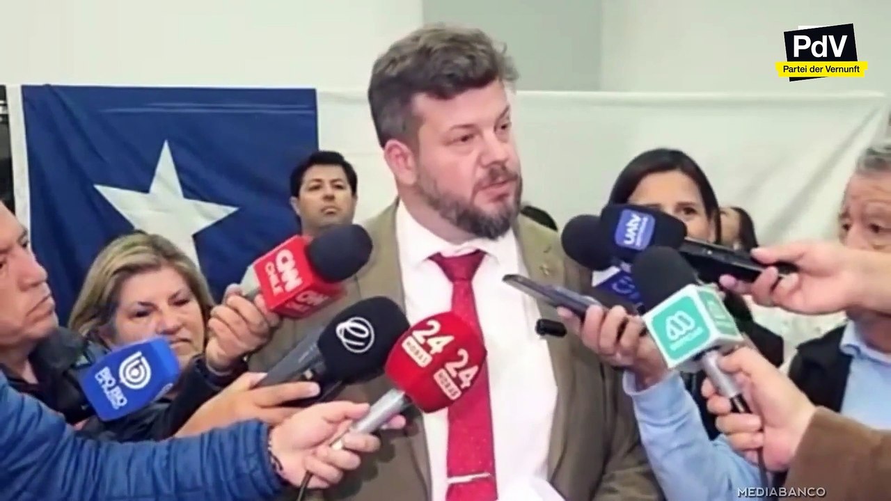 Kongressabgeordneter Johannes Kaiser feiert die Zulassung der National Libertarian Party