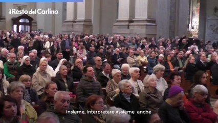 L'addio a Papa Francesco, il video della messa con Zuppi a Bologna