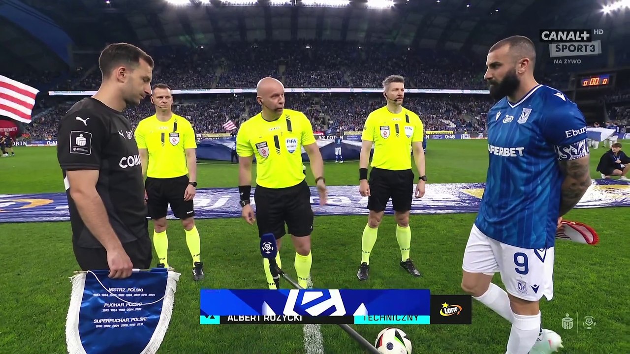 الدوري البولندي الممتاز ليخ بوزنان  بكراكوفيا  الأسبوع 29 الشوط الاول 2025-04-21