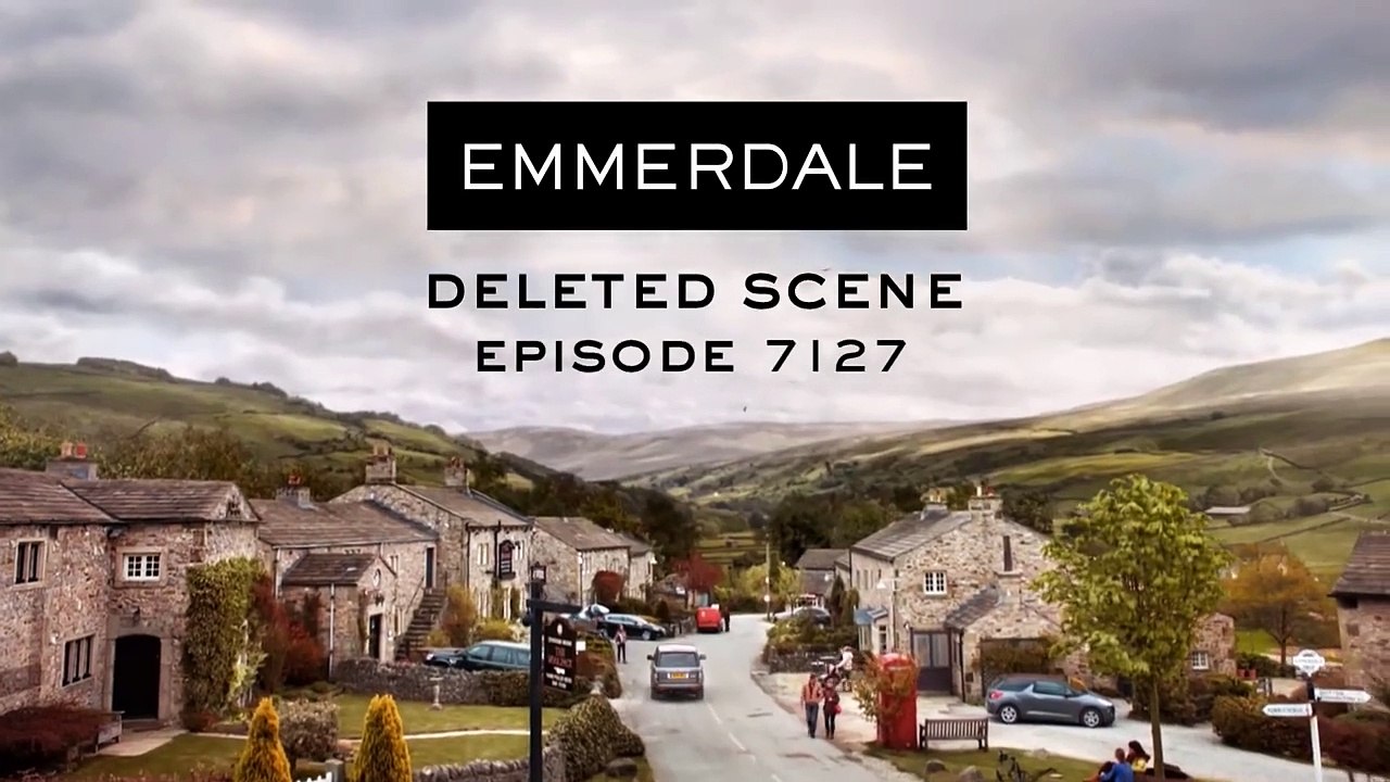 (2015) Deleted Scene - Vanessa & Rhona talking