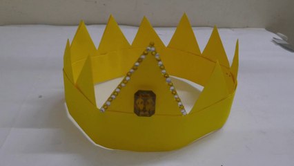 How to Make a DIY Paper Crown: Easy Paper Craft Tutorial