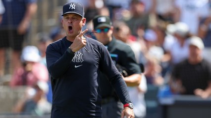 Controversial Home Run Call Stuns Aaron Boone: A Recap