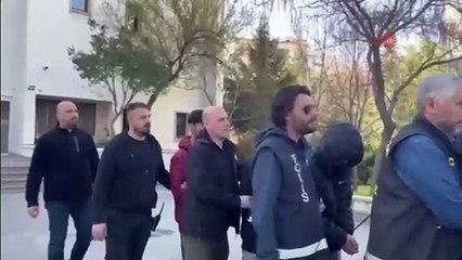 Eli kanlı terör örgütü PKK'nın ''jigoloları'' Türkiye'de yakalandı!