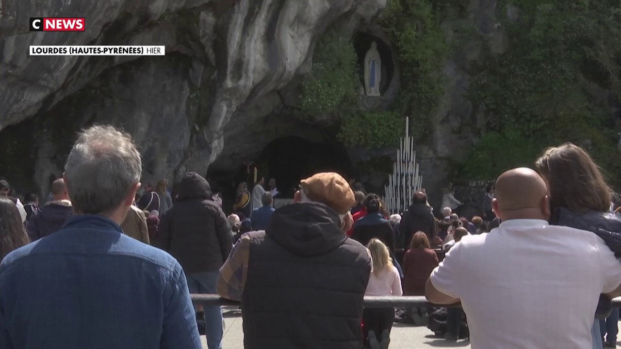 Mort du pape François : les fidèles de Lourdes touchés par le décès du souverain pontife lors des Fêtes Pascale