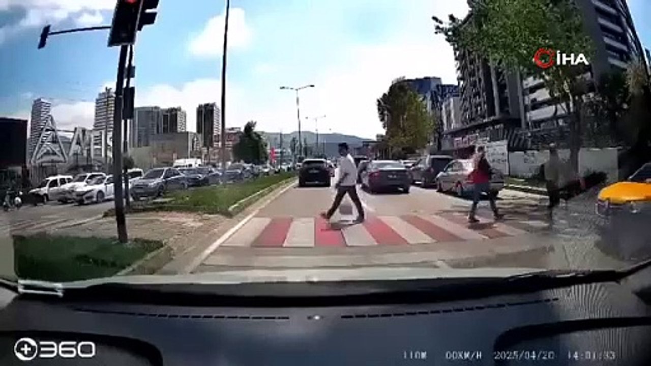 Özür dileriz ama böyle habere böyle başlık... Böyle vandallık görülmedi!