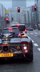 Pagani HP Barchetta is born to define the ultimate.