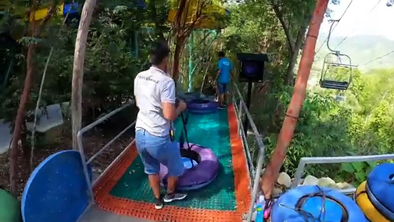Escape Theme Park in Penang Malaysia (Waterslides & Tubby Racer)