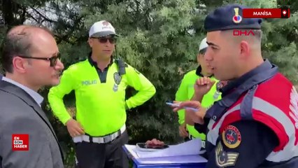 Manisa'da servis minibüsleri çarpıştı