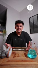 Pourquoi les Touaregs portent des vêtements foncés en plein désert ?