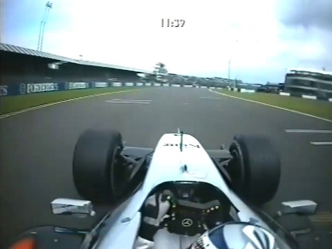 F1 – Kimi Räikkönen (McLaren Mercedes V10) Onboard – Great Britain 2002