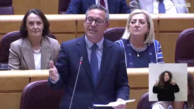 Serrano (PP) abronca a Robles: Problemas en juras de bandera y vetan del desfile al Ejército y a la Patrulla Águila