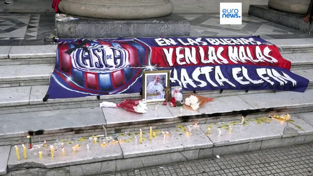 В Аргентине - траур по папе. Он был красивым , вспоминают католики