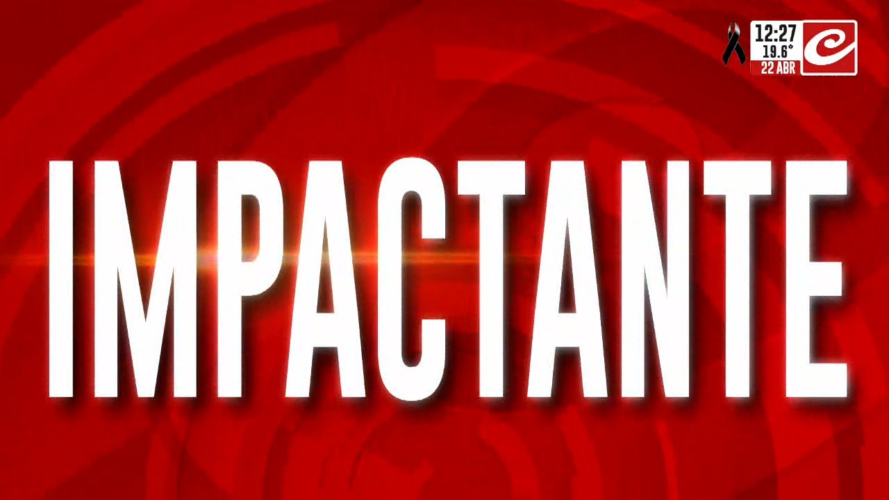 Terrible choque entre camión y micro escolar: trasladan a 14 menores al Hospital Elizalde