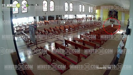 Se metió llevado de la traba! Comunidad cogió a hombre que llegó a hacer daños a una iglesia en Bello