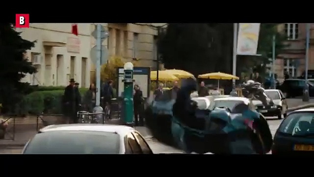 O melhor filme de super-herói dos anos  2000 |  Cena completa dos super ternos