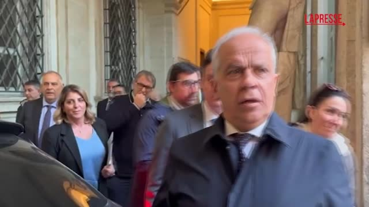 Video Il ministro Piantedosi: «Per i funerali di papa Francesco attese oltre 170 delegazioni estere»