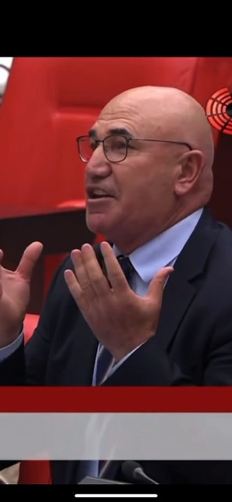 Sırrı Süreyya Önder ve Mahmut Tanal muhabbeti