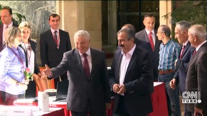 Sırrı Süreyya Önder'in sağlık durumu nasıl? Ne zaman uyandırılacak?