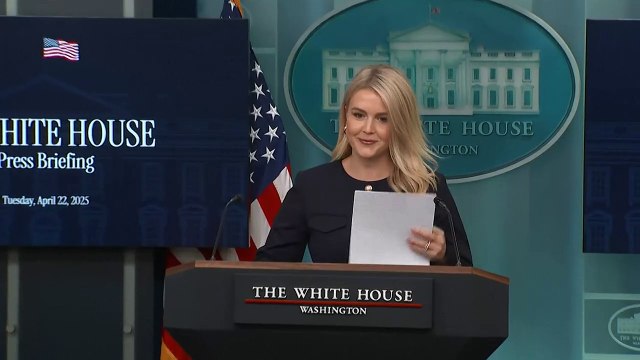 Trump viajará em maio para Arábia Saudita, Catar e Emirados Árabes Unidos