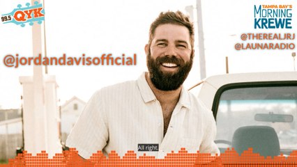 Jordan Davis Gives Review Of Peyton Manning's Singing