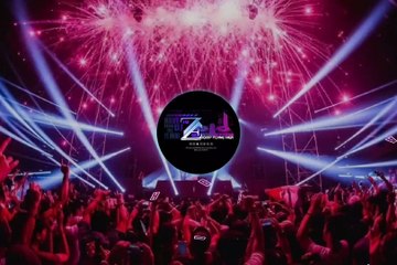 Girl On Fire Stadium Breakbeat