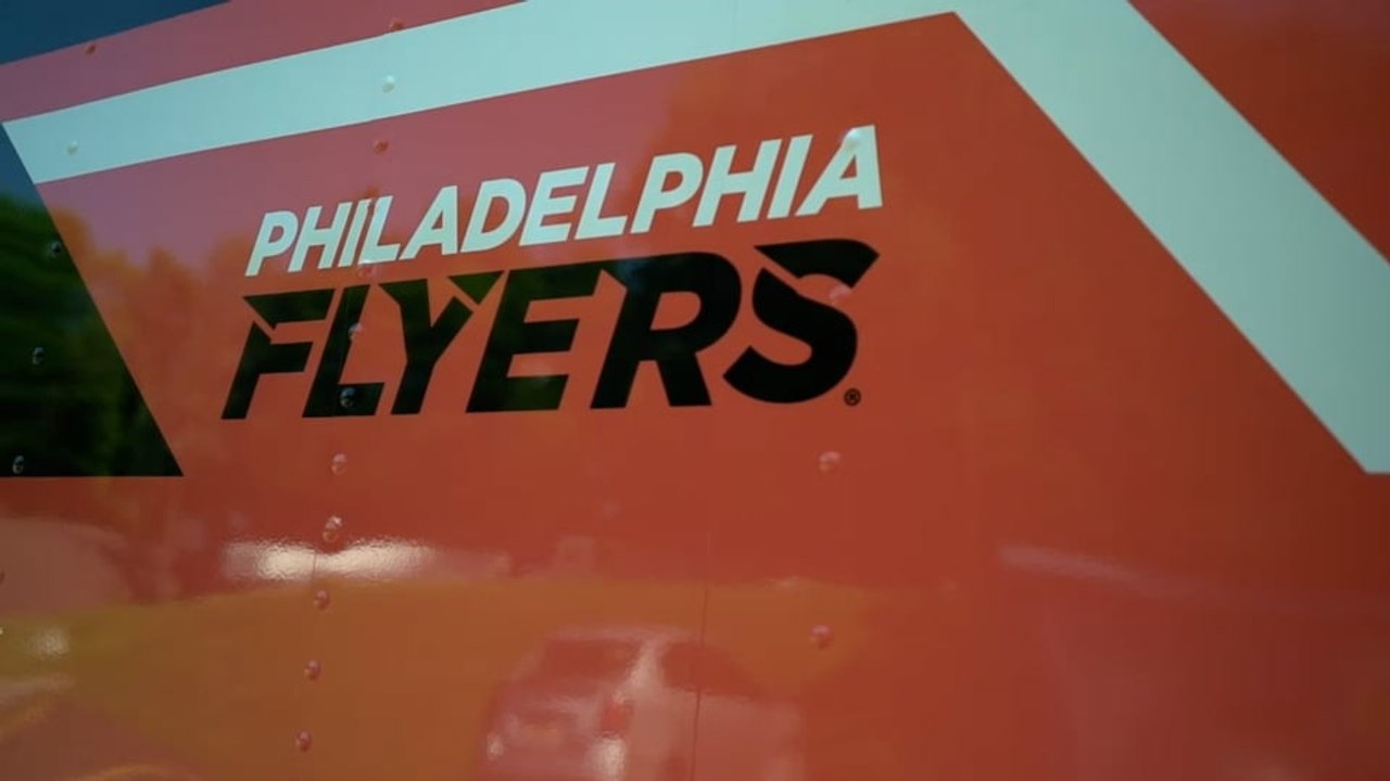 Flyers Community Caravan Comes to Glenside Flyers Community Caravan Comes to Glenside