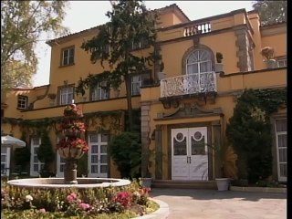078 / TELENOVELAS INTERNACIONALES / ABRÁZAME MUY FUERTE / 2000 /