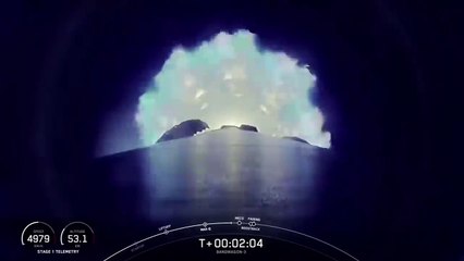 Blastoff! SpaceX launches Phoenix 1 reentry capsule on Bandwagon misson, nails landing