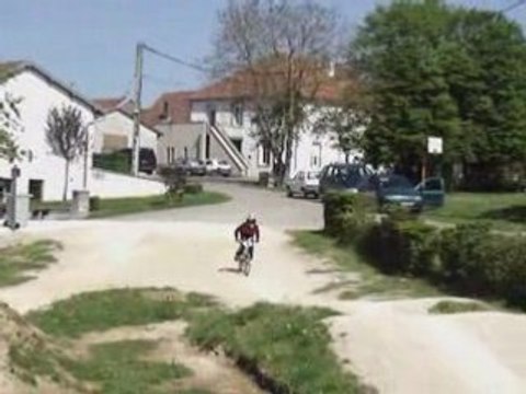 Alexandre à Villers le sec (bmx)