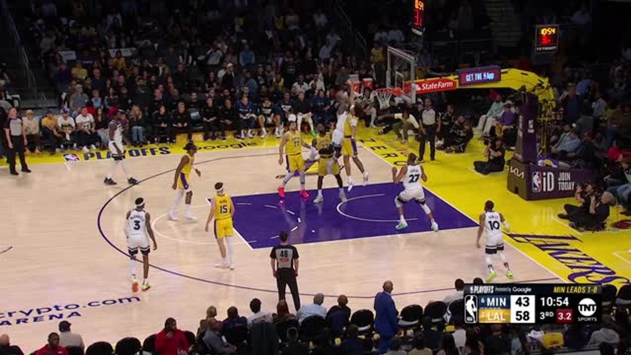 Edwards puts Hayes on a poster