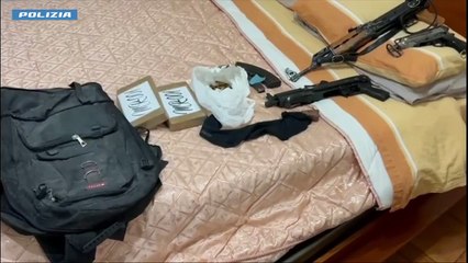 Catania: droga e armi da guerra in casa