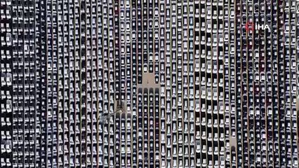 Denizden gelen teknoloji! BYD'nin gemisi Türkiye'ye demir attı! Binlerce araç havadan böyle görüntülendi